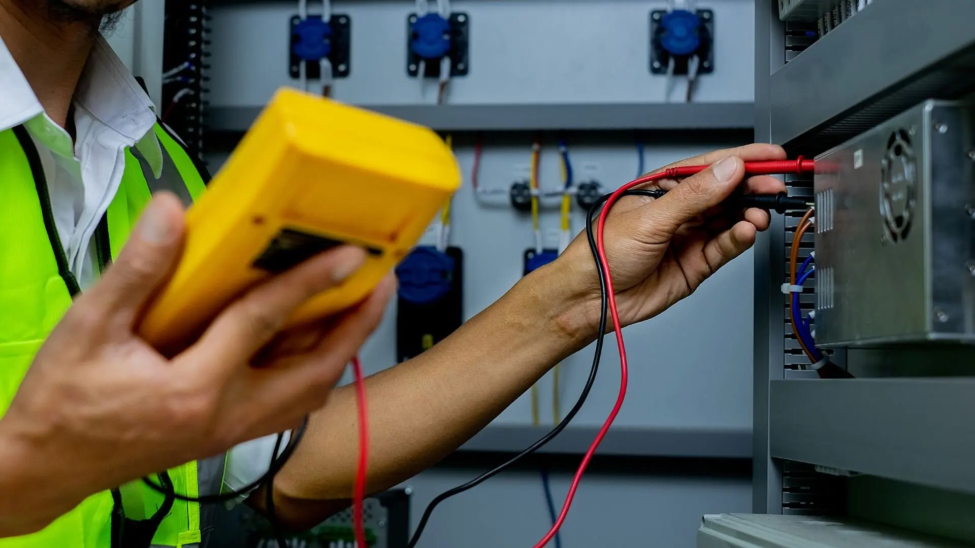 Gesetzliche Änderungen zur Prüfung ortsfester elektrischer Anlagen – Was ist neu?